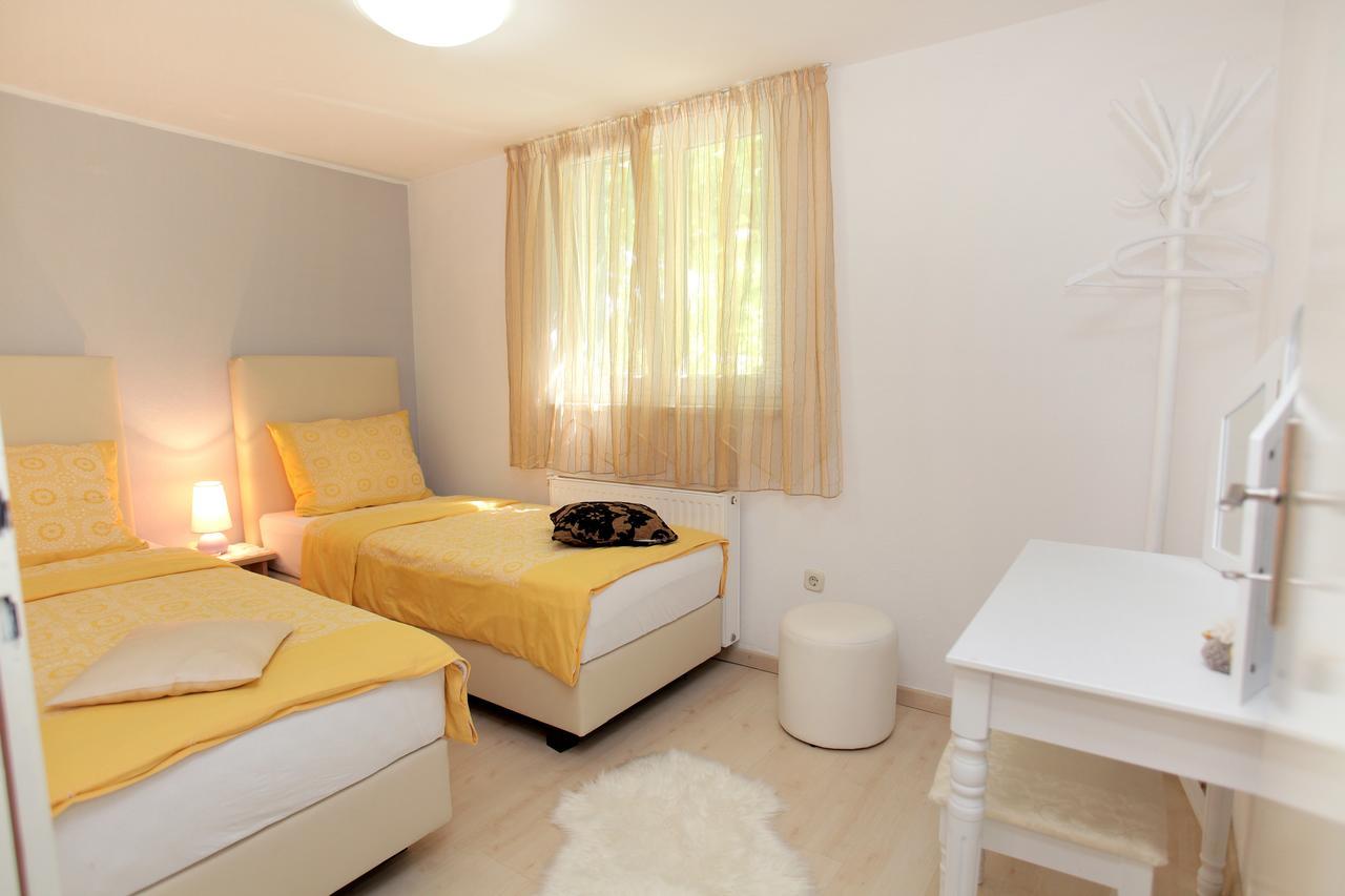 Apartment Eva Trogir Ngoại thất bức ảnh