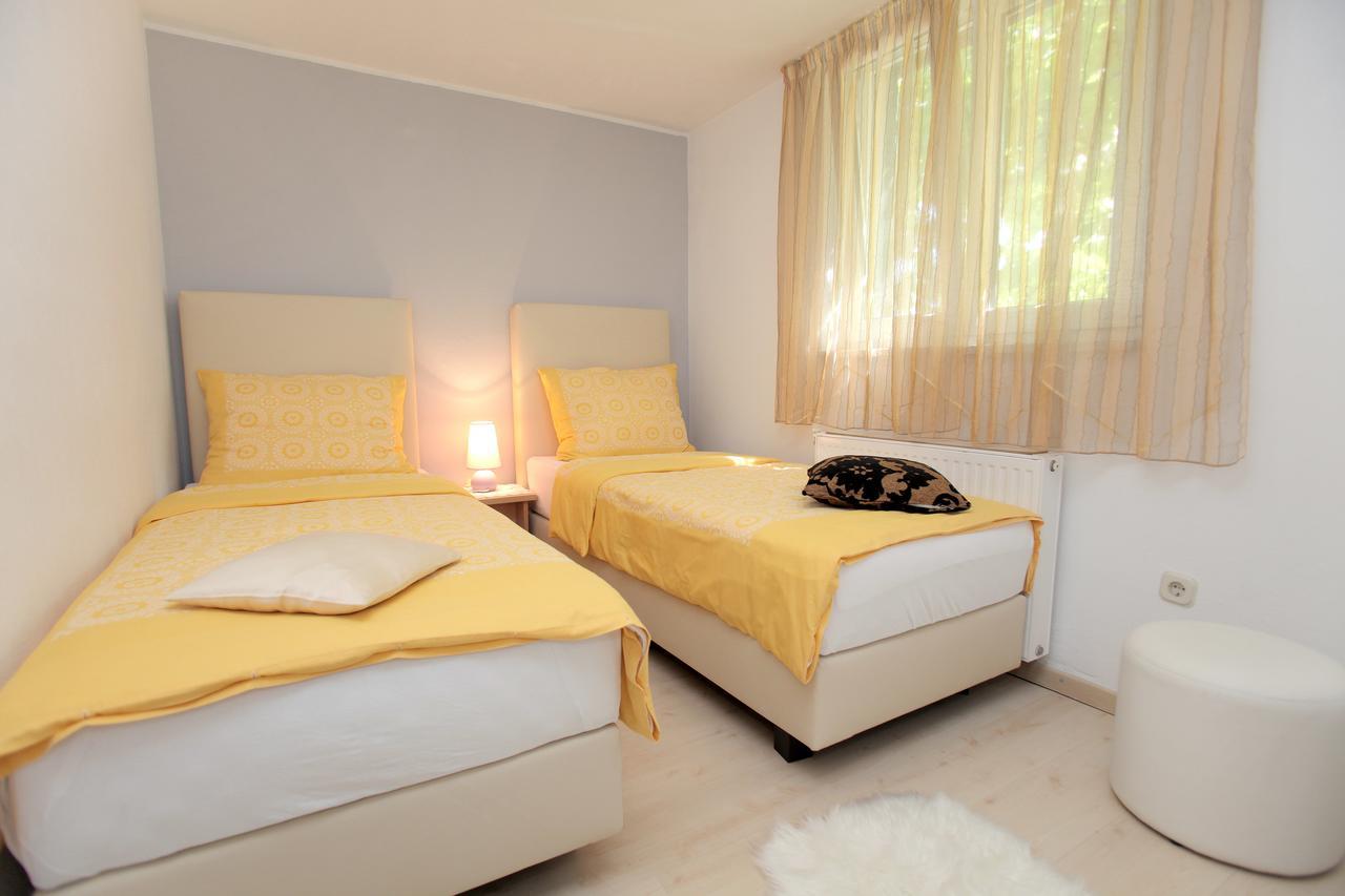 Apartment Eva Trogir Ngoại thất bức ảnh